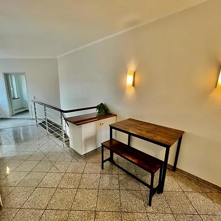 Lejlighed 3 Zimmer-apartment, Optional 4 Zimmer, Fur Bis Zu 10 Gaste *