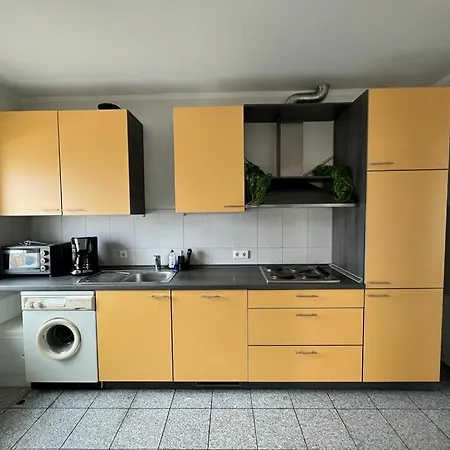 3 Zimmer-apartment, Optional 4 Zimmer, Fur Bis Zu 10 Gaste Lejlighed Hildesheim